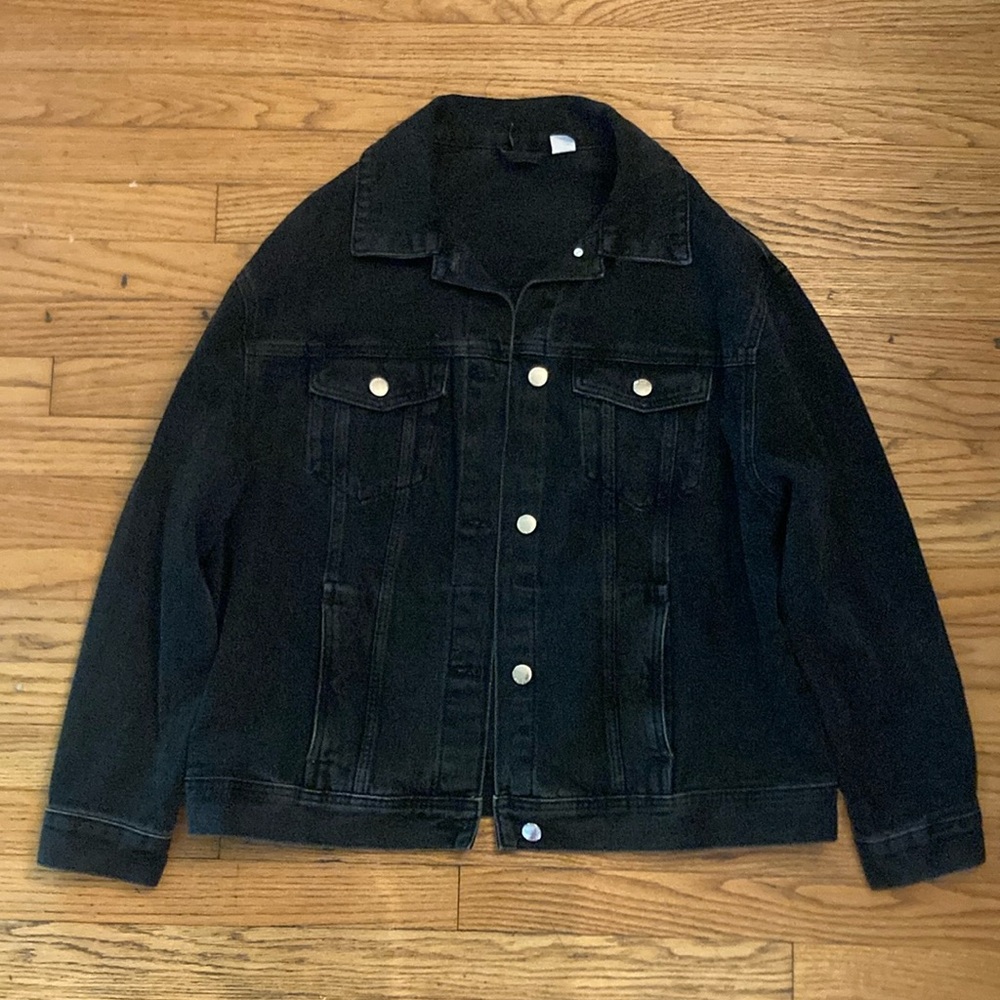 H&M Divided oversized washed black denim jacket